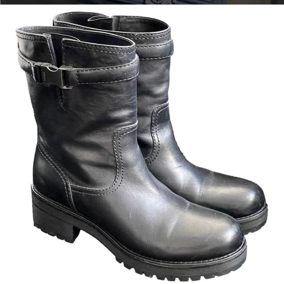 Women’s Prada Leather Boots Sz 38.5 - Picture 1 of 8